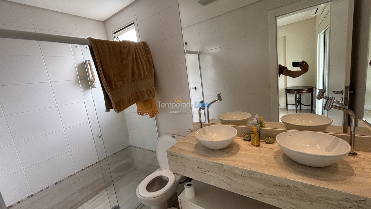 Apartamento para aluguel de temporada em Bertioga (Riviera de São Lourenço)