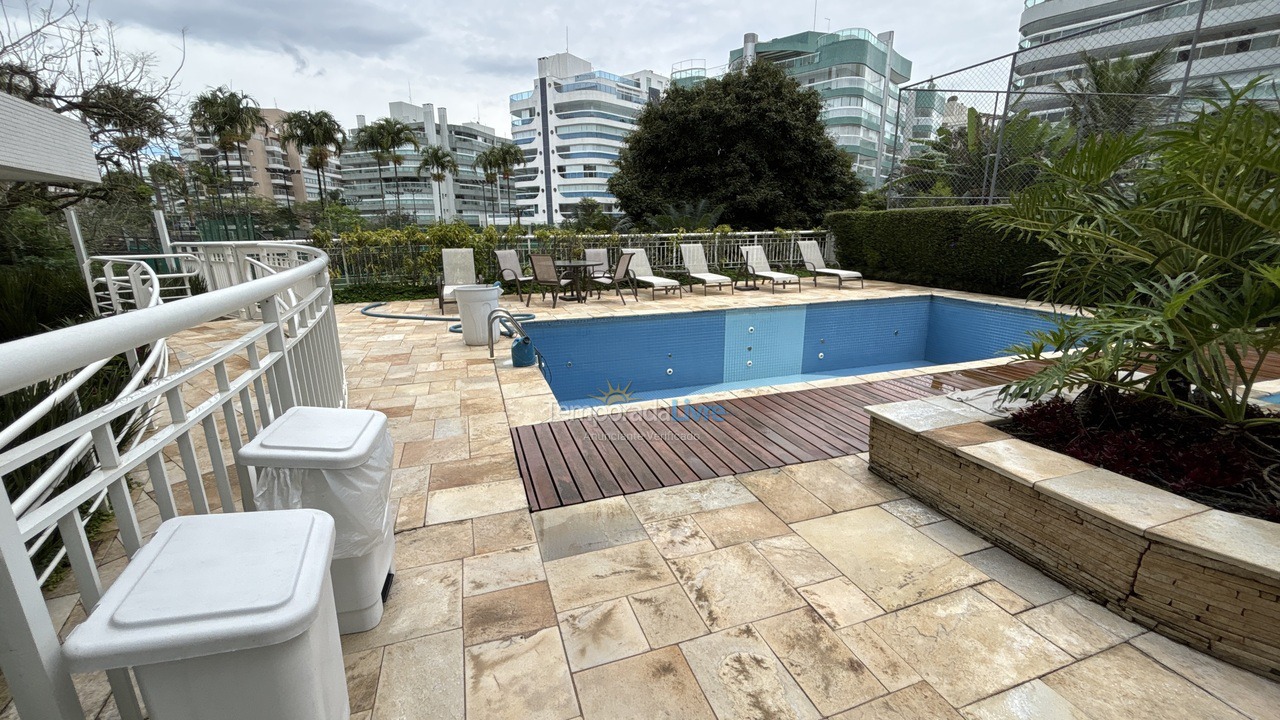Apartamento para aluguel de temporada em Bertioga (Riviera de São Lourenço)