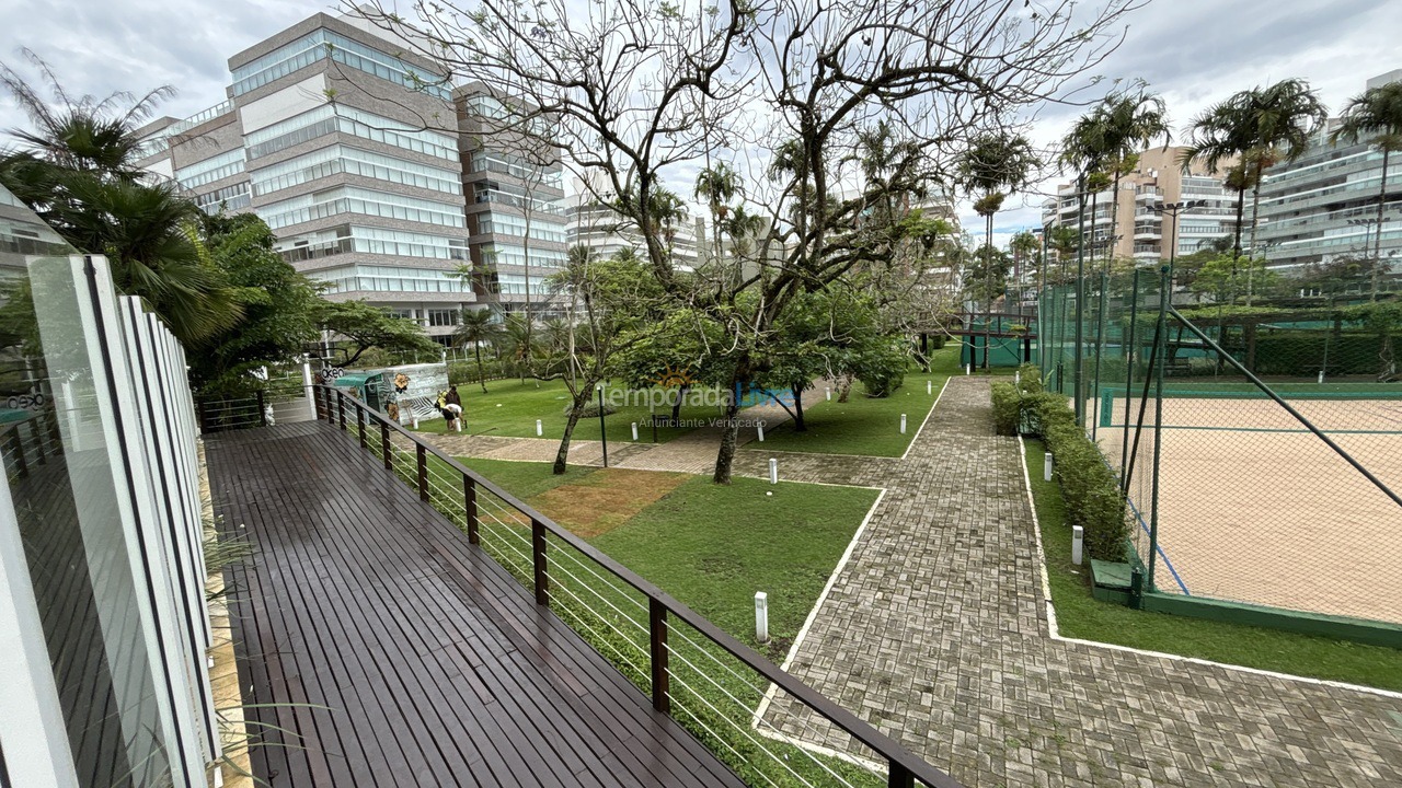 Apartamento para aluguel de temporada em Bertioga (Riviera de São Lourenço)
