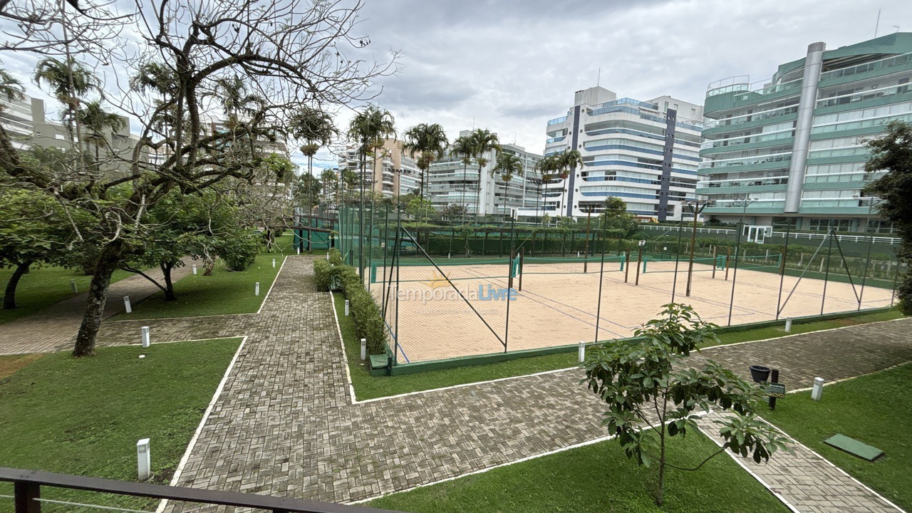 Apartamento para aluguel de temporada em Bertioga (Riviera de São Lourenço)