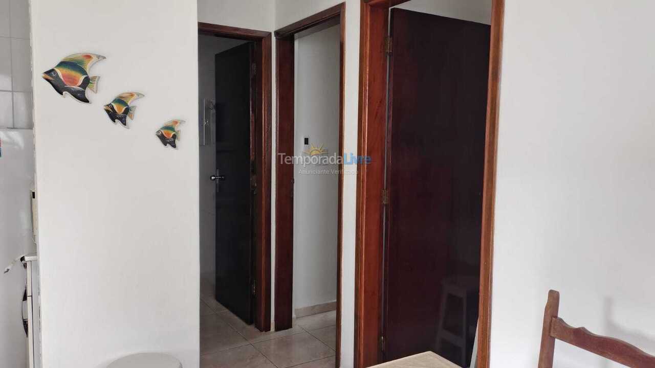 Apartamento para aluguel de temporada em Ubatuba (Praia das Toninhas)