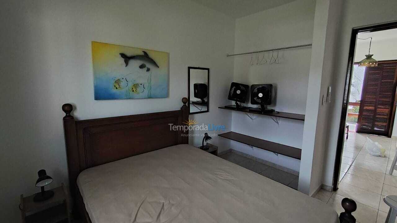Apartamento para aluguel de temporada em Ubatuba (Praia das Toninhas)
