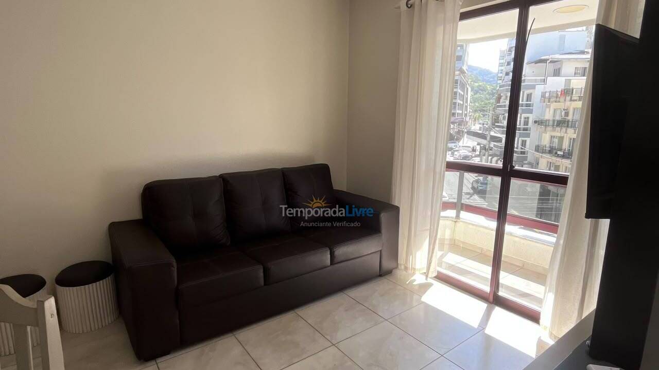 Apartment for vacation rental in Itapema (Centro)