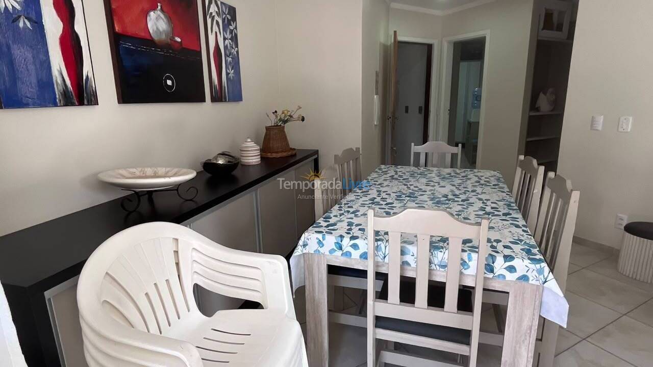 Apartment for vacation rental in Itapema (Centro)