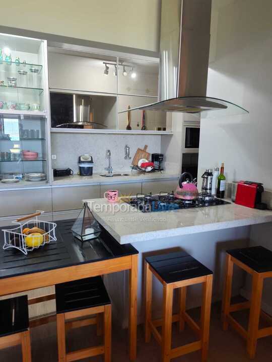 Apartamento para alquiler de vacaciones em Florianópolis (Praia de Ponta das Canas)