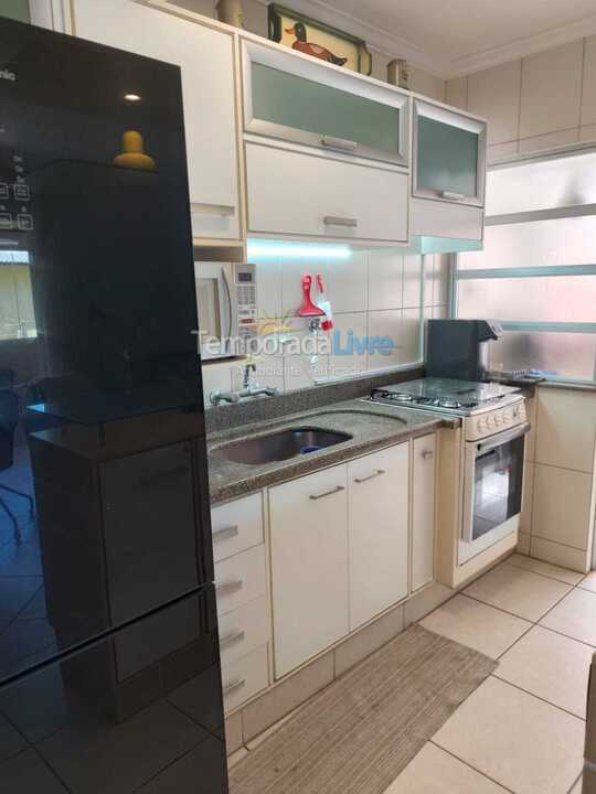 Apartamento para aluguel de temporada em Florianópolis (Cachoeira do Bom Jesus)