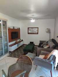 Apto em condominio com excelente infraestrutura