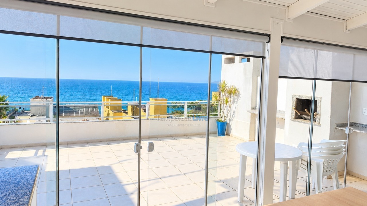 Apartment for vacation rental in Bombinhas (Praia de Bombas)
