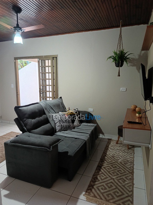 House for vacation rental in Cianorte (Jardim Tropical Cianorte)