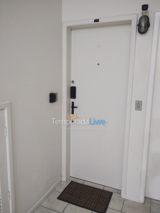 Apartamento para aluguel de temporada em Florianópolis (Cachoeira do Bom Jesus)