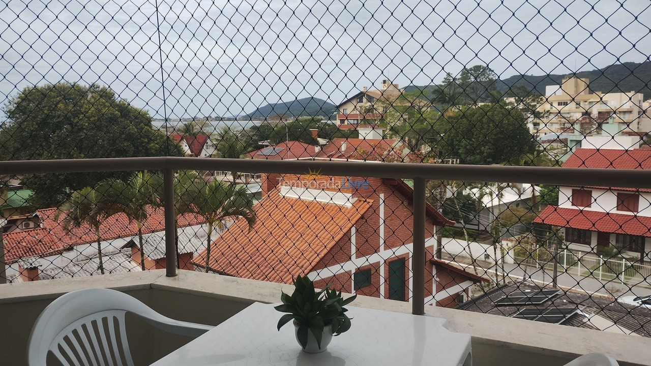 Apartamento para aluguel de temporada em Florianópolis (Cachoeira do Bom Jesus)