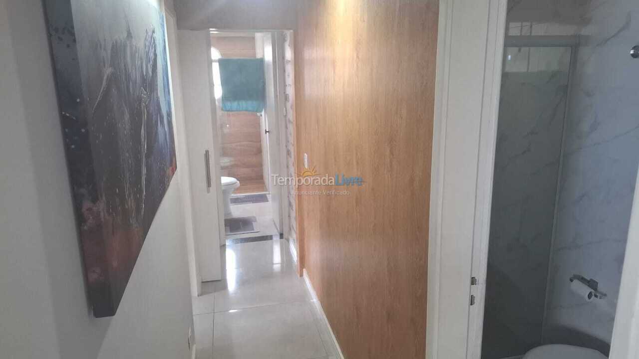 Apartamento para aluguel de temporada em Guarujá (Enseada)