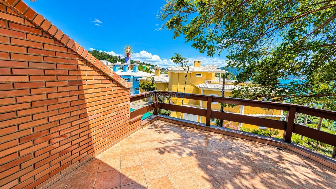 Apartamento para aluguel de temporada em Bombinhas (Centro de Bombinhas)