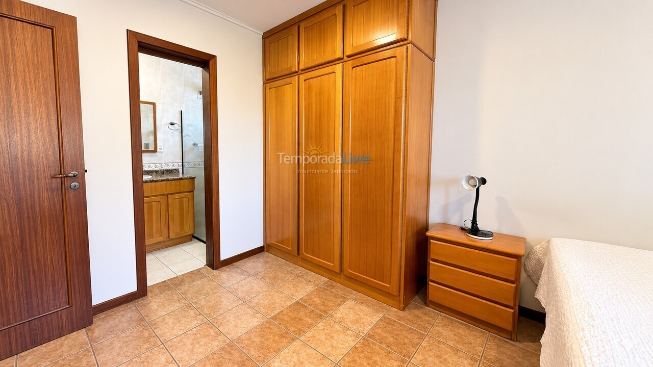 Apartamento para aluguel de temporada em Bombinhas (Centro de Bombinhas)