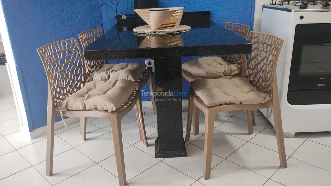 Apartamento para aluguel de temporada em Florianópolis (Cachoeira do Bom Jesus)