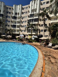 Apartamento en Thermas Paradise con capacidad para hasta 4 personas y acceso al río.