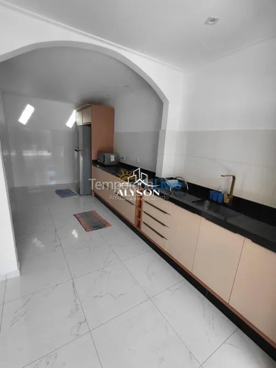 Casa para aluguel de temporada em Bombinhas (José Amandio)
