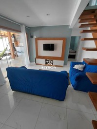 Casa com piscina e ampla área externa | até 12 hóspedes