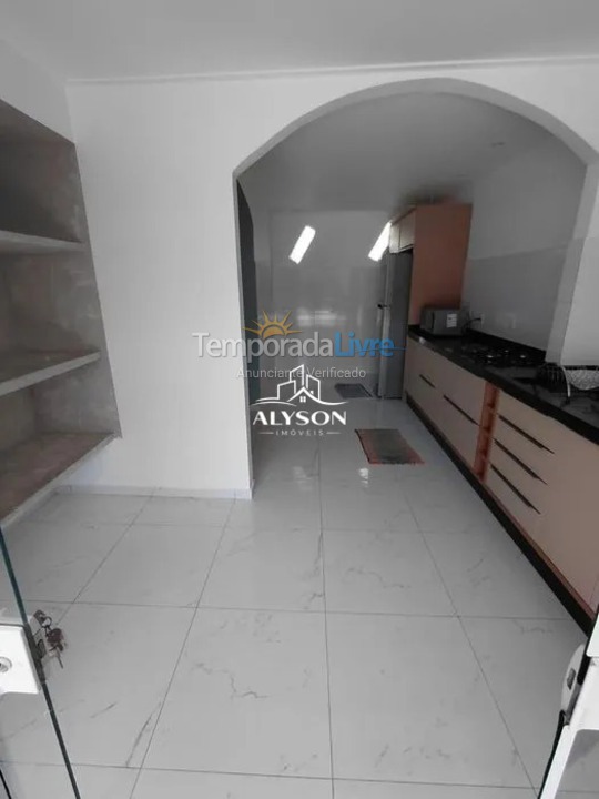 Casa para aluguel de temporada em Bombinhas (José Amandio)