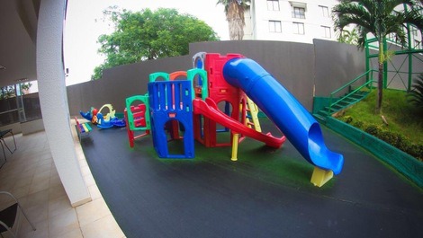 Your Retreat in Rio Quente: Comfort 350m from Cerrado Beach!