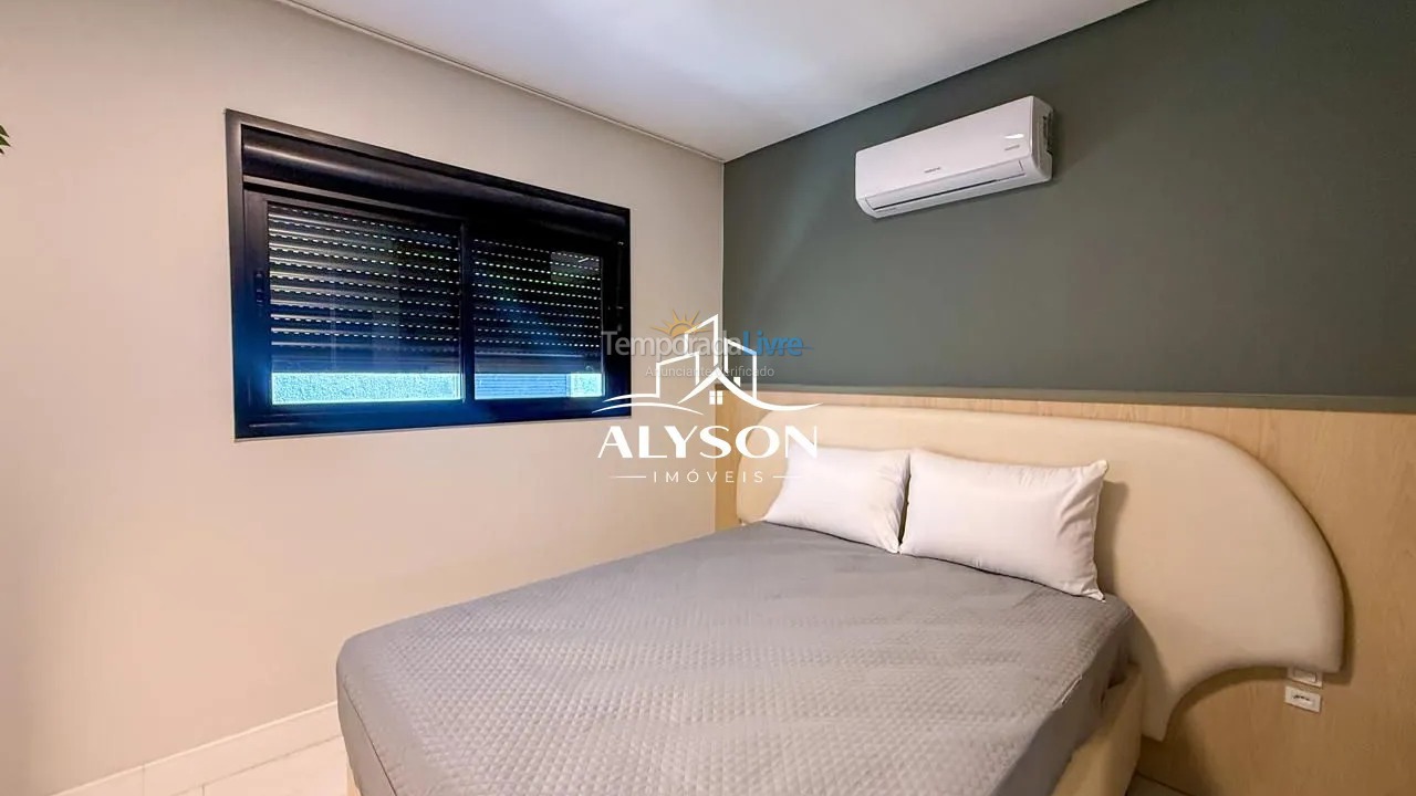 Apartamento para aluguel de temporada em Bombinhas (Canto Grande)