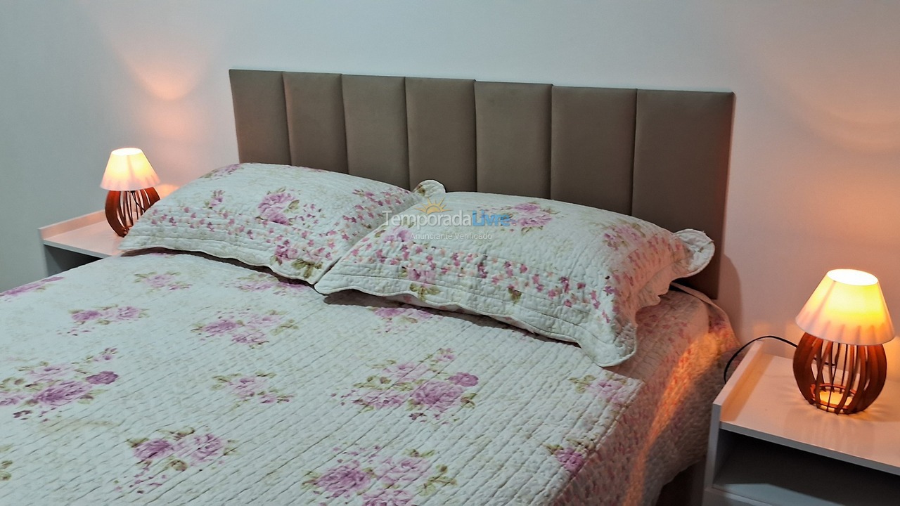 Apartamento para aluguel de temporada em Arraial do Cabo (Prainha)