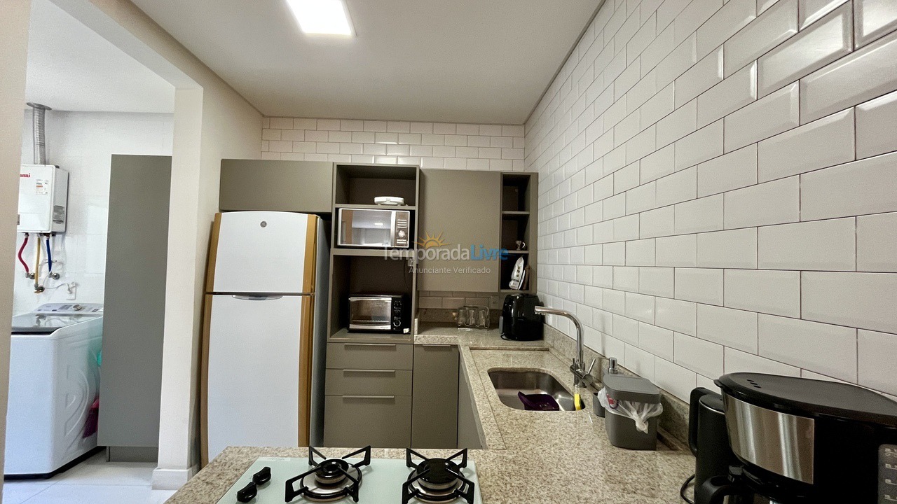 Apartment for vacation rental in Itapema (Meia Praia)