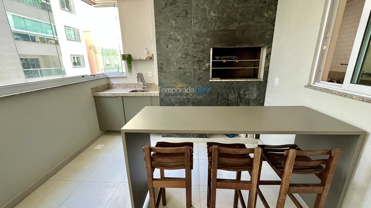 Apartment for vacation rental in Itapema (Meia Praia)