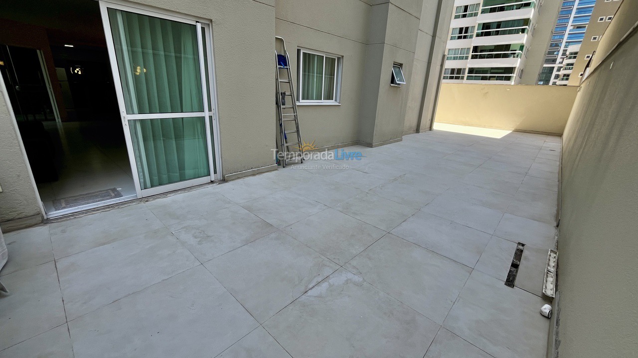 Apartment for vacation rental in Itapema (Meia Praia)