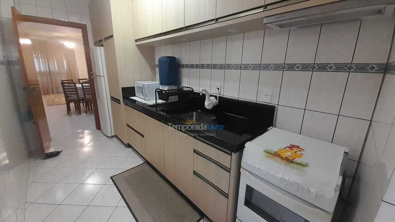 Apartment for vacation rental in Itapema (Meia Praia)