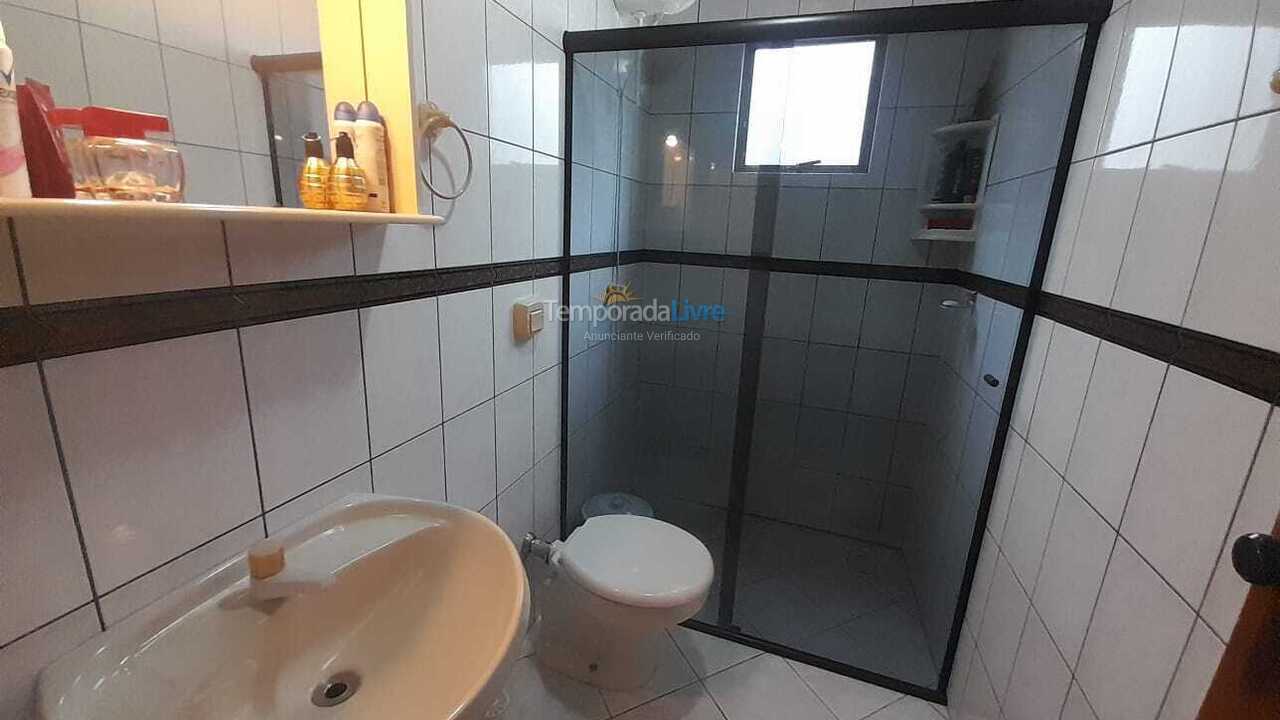 Apartment for vacation rental in Itapema (Meia Praia)