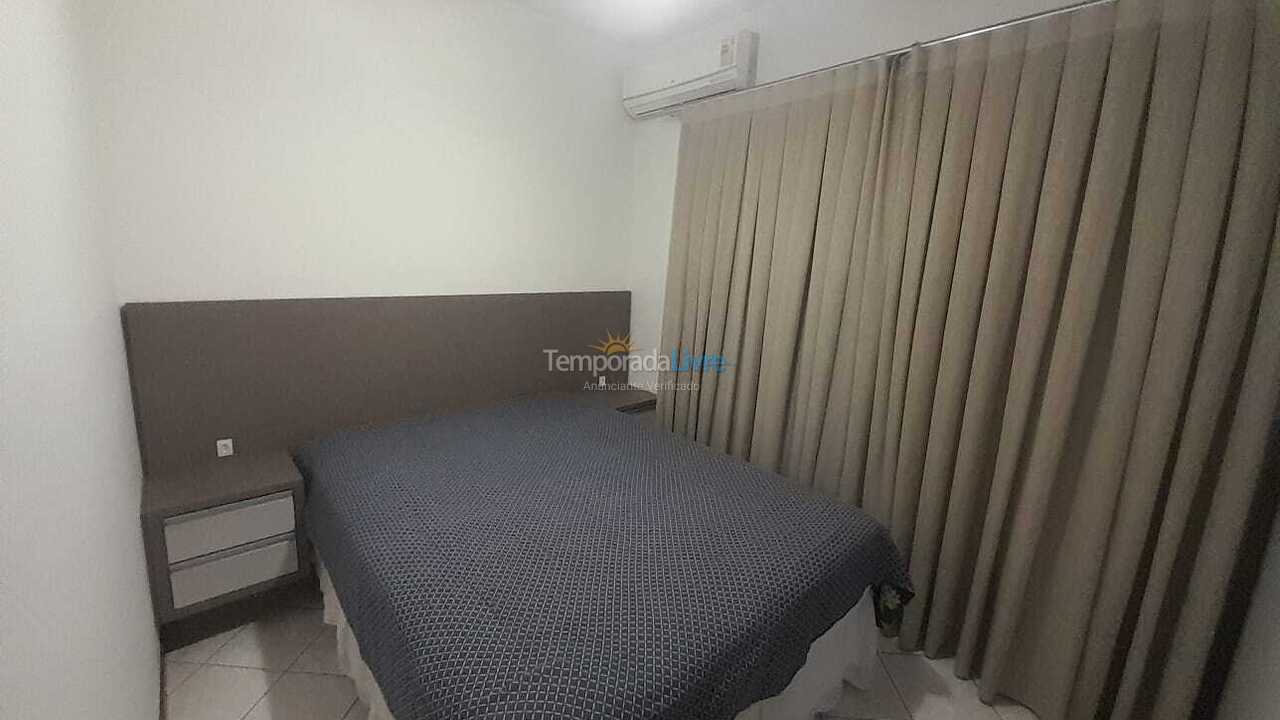 Apartment for vacation rental in Itapema (Meia Praia)