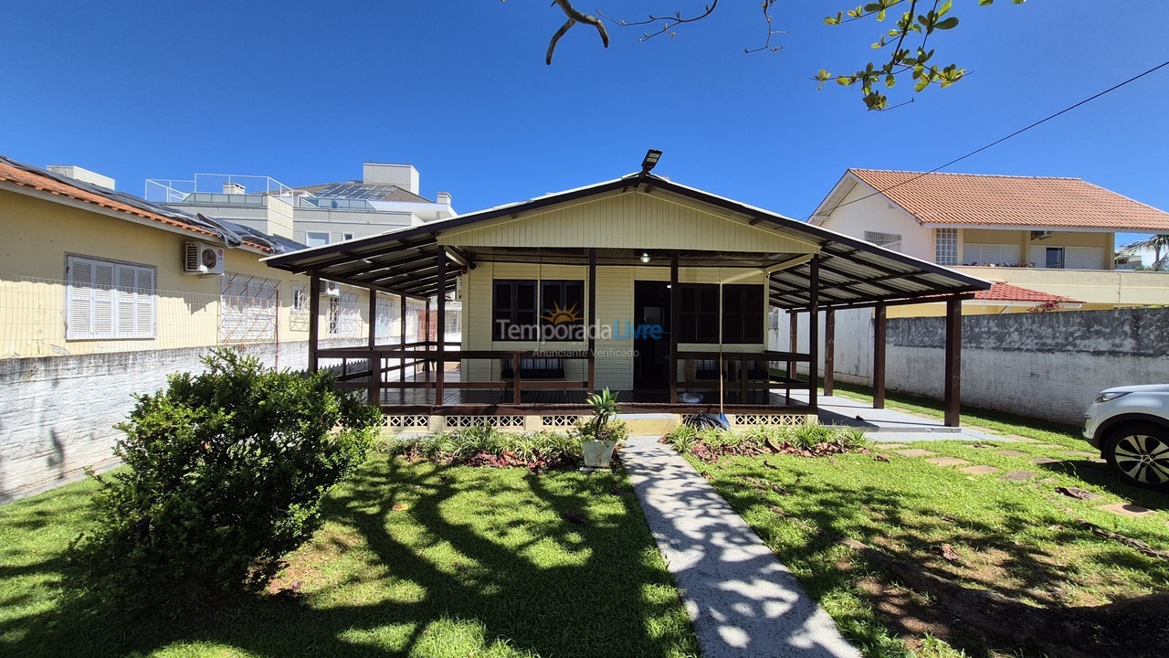 House for vacation rental in Florianopolis (Praia dos Ingleses)