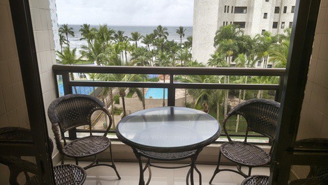 Apartamento Riviera Vista para o Mar com 2 dormitórios