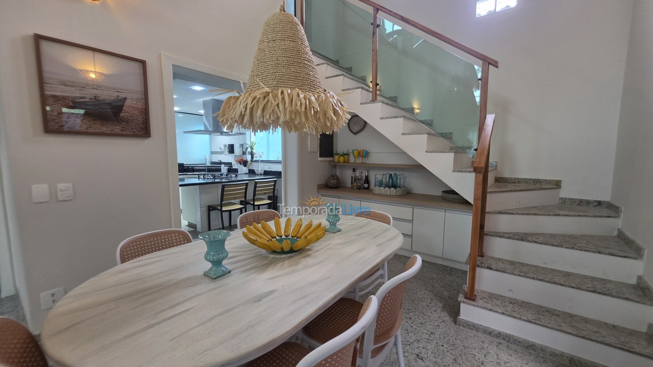 House for vacation rental in São Sebastião (Praia da Baleia)