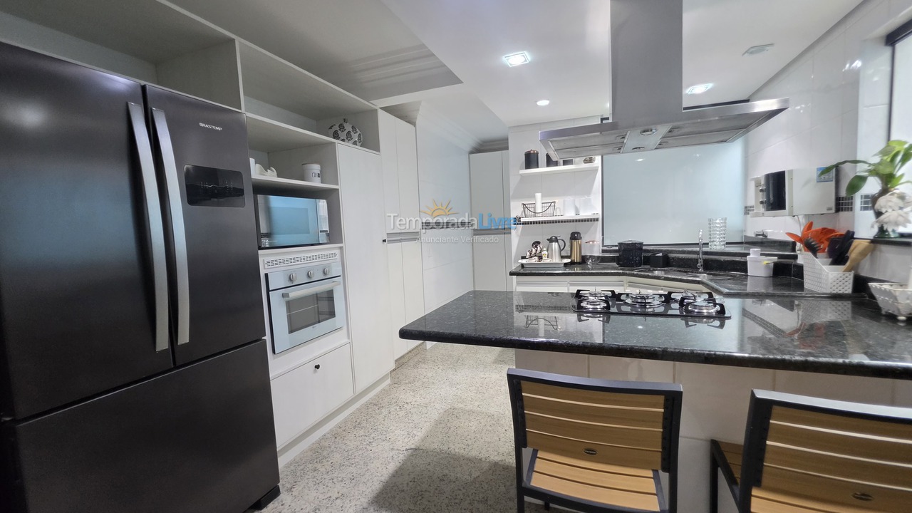 House for vacation rental in São Sebastião (Praia da Baleia)