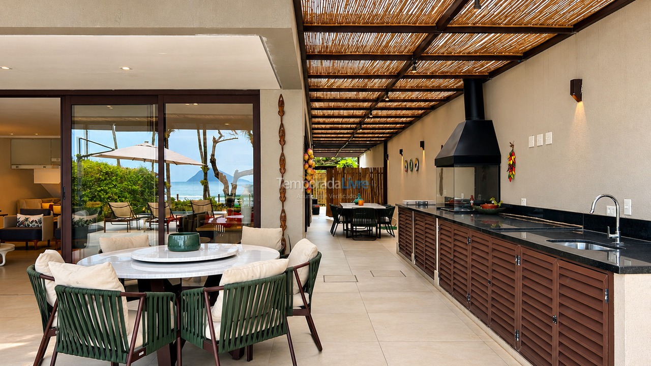 Casa para alquiler de vacaciones em São Sebastião (Praia do Engenho)
