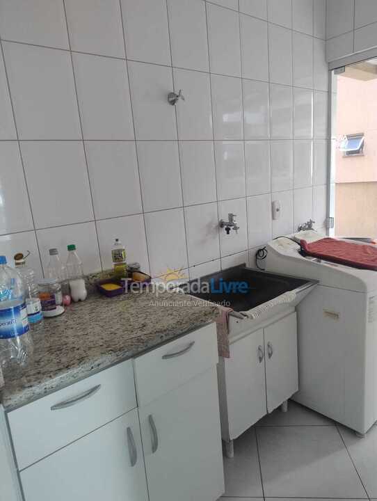 Apartamento para alquiler de vacaciones em Itapema (Meia Praia)