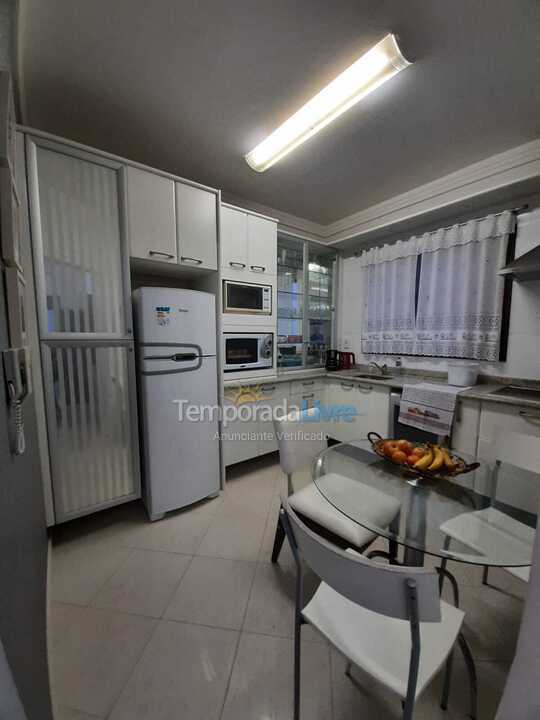 Apartment for vacation rental in Itapema (Meia Praia)