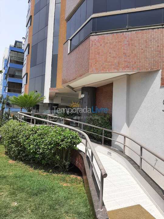 Apartment for vacation rental in Itapema (Meia Praia)