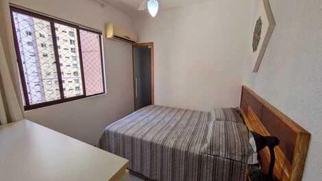 Apartamento para temporada em Meia Praia, Itapema