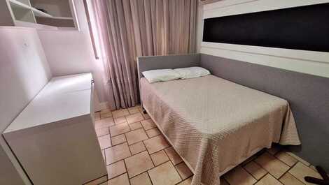 Apartamento para temporada em Meia Praia, Itapema
