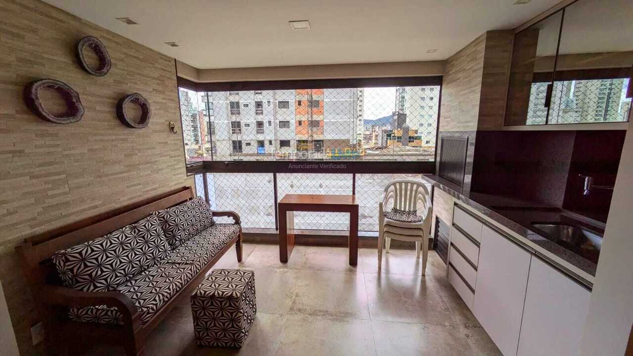Apartamento para aluguel de temporada em Itapema (Meia Praia)