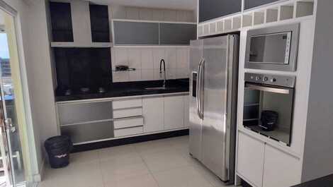 Apartment for rent in Meia Praia, Itapema