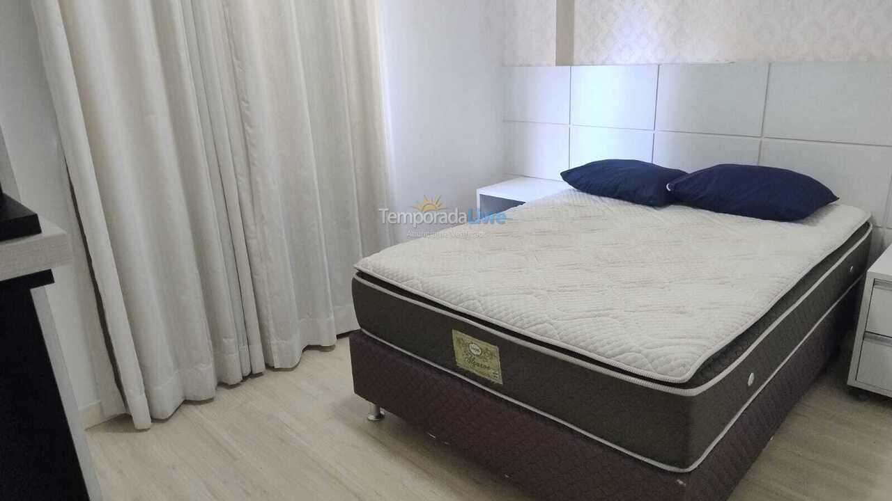 Apartment for vacation rental in Itapema (Meia Praia)