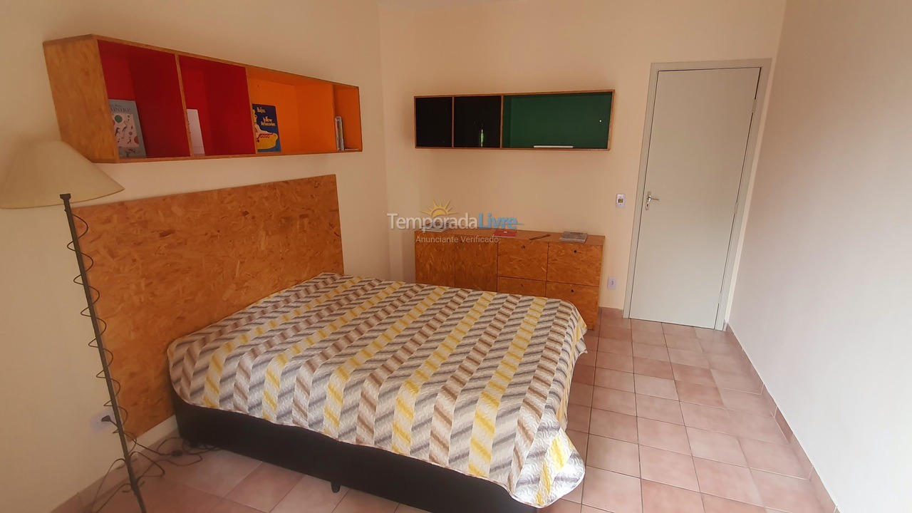 Apartamento para aluguel de temporada em Praia Grande (Guilhermina)
