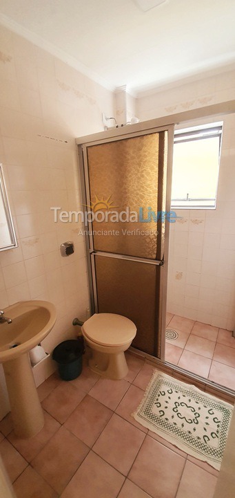 Apartamento para aluguel de temporada em Praia Grande (Guilhermina)