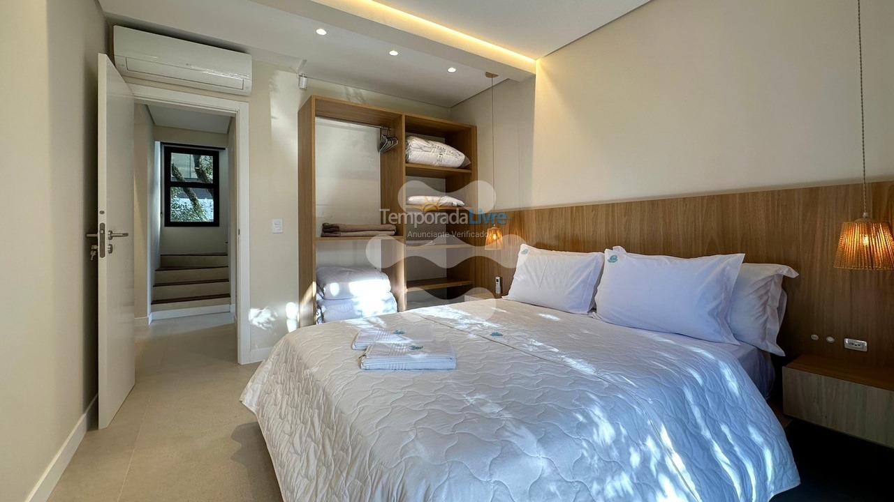 House for vacation rental in Bombinhas (Mariscal)