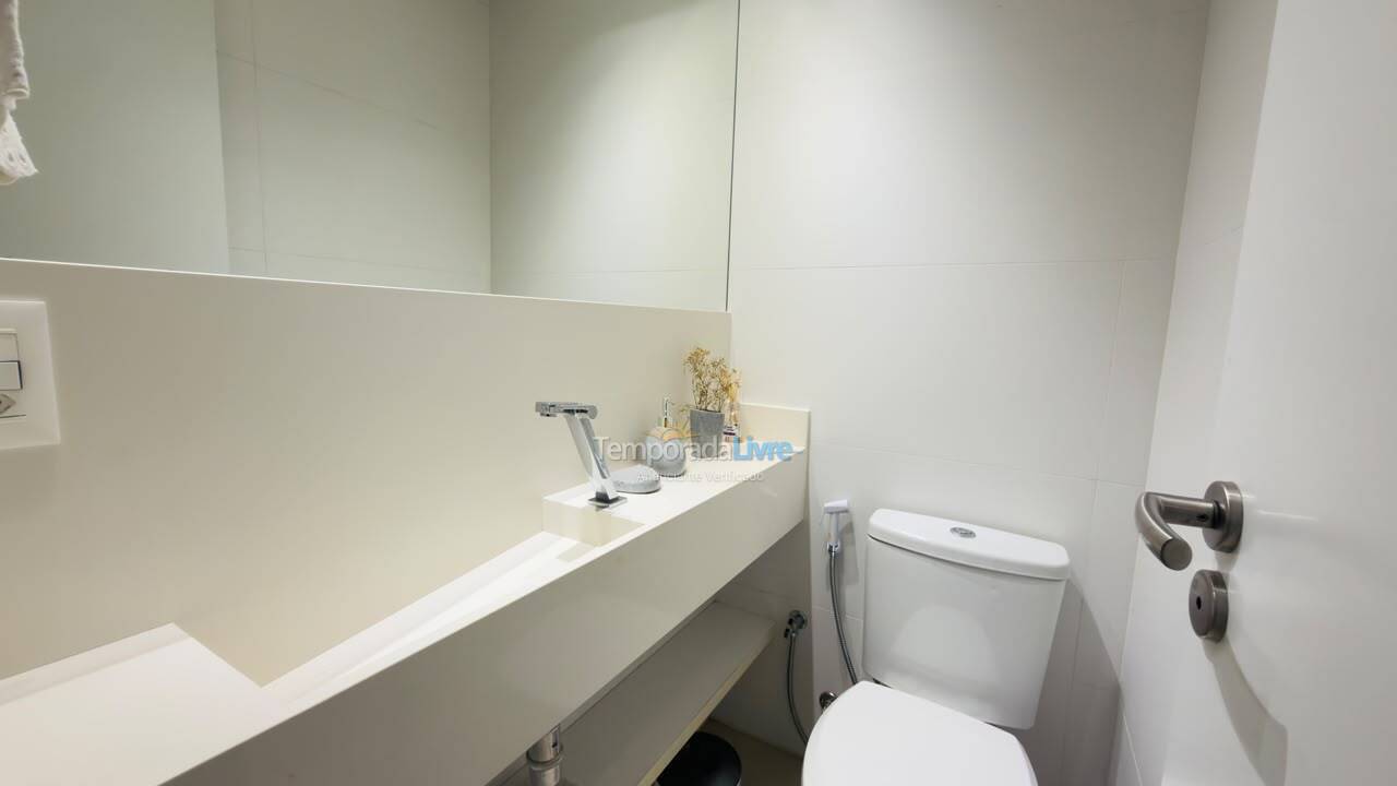 Apartamento para alquiler de vacaciones em Florianópolis (Jurere Tradicional)