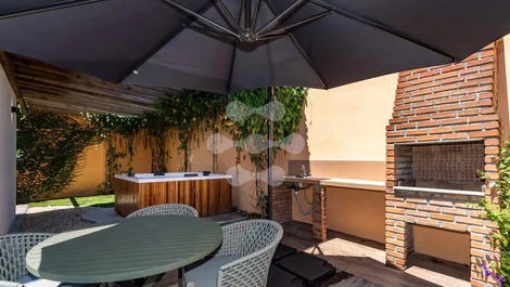Casa Alto Padrão Jacuzzi 4 Suítes 10 Pessoas – Praia Canto Grande